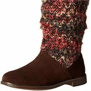 NEW! Toms Genuine Suede and Sweater Boots Sz 8.5